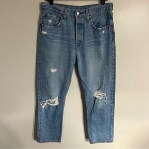 Women’s Levi’s 501 Original Button Fly Distressed Jeans Size 30‎ X 26 Light Wash